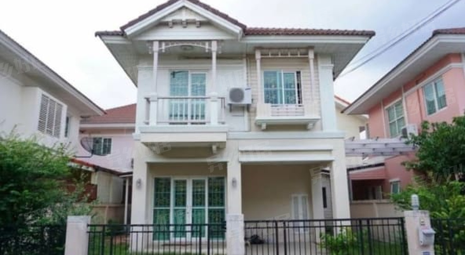 3-BR Family Houses for Rent, ฿20,000/month, Villa Rattanathibet