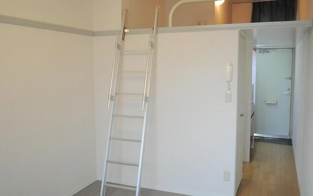 レオパレスＳＵＧＡ 2