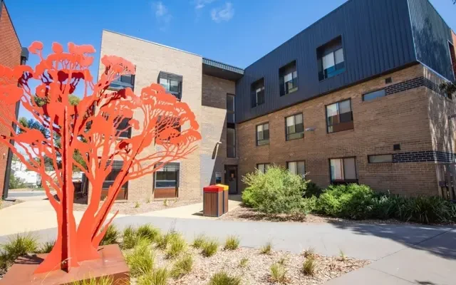 La Trobe University - Hillside Apartments 1