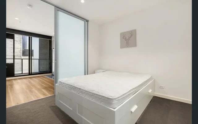 951-955 Dandenong Road 1