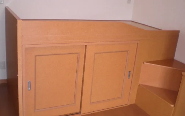 レオパレス学校町 - Mitsuke student accommodation - 110号房间(带独立厨房)