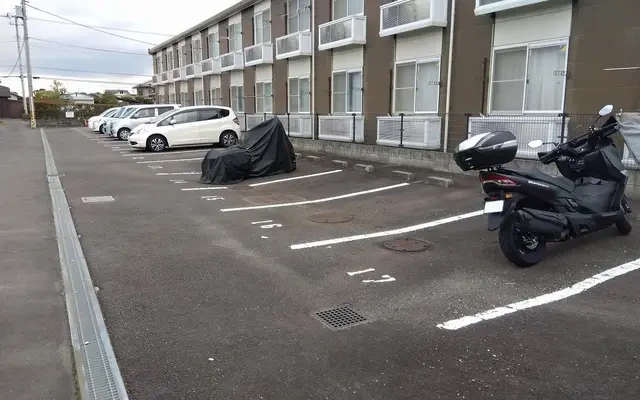レオパレスカワシマ 3