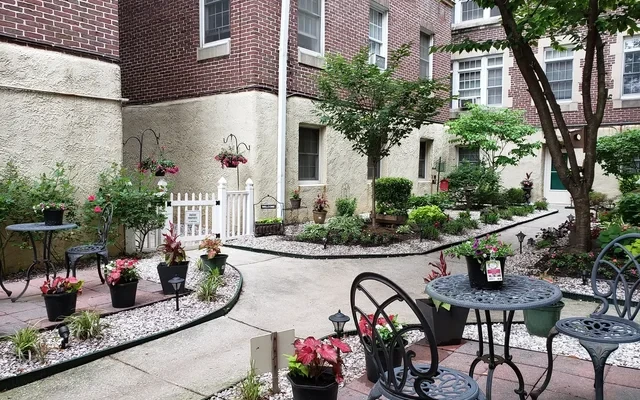 The Baltimorean Apartments - 볼티모어 MD 학생 숙소 - 정원