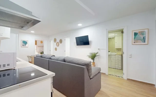 H1 - C/ Pintor Zarinena nº 4-4º-7 (6H3B) - LF, VLC 4