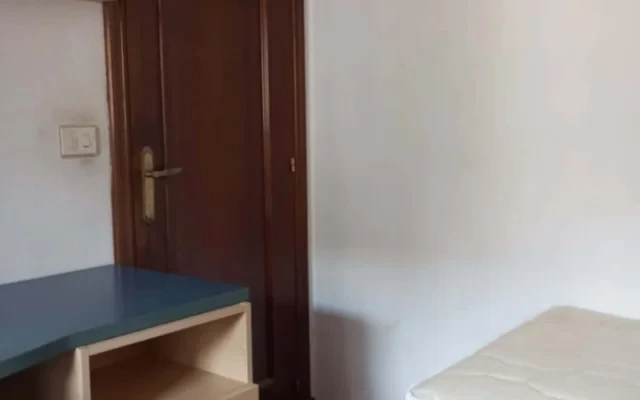 Avda  Gomez Laguna 26 4