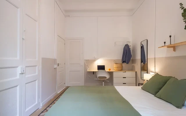 Spacious and Bright Double Room - Sant Andreu 2