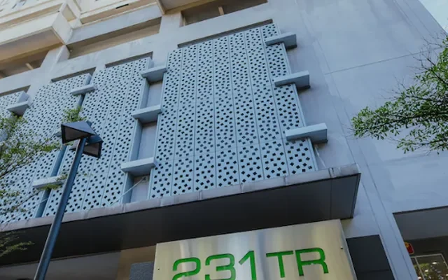 231TR Service Suite 0