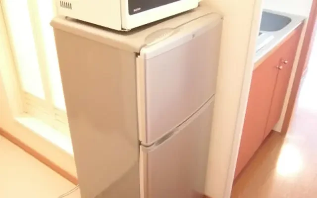 レオパレスコスモス 4