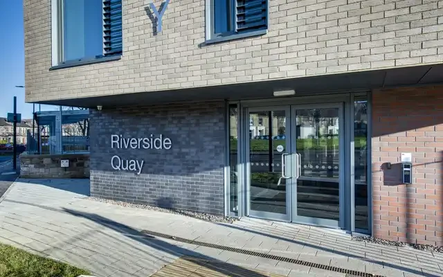 Riverside Quay 2