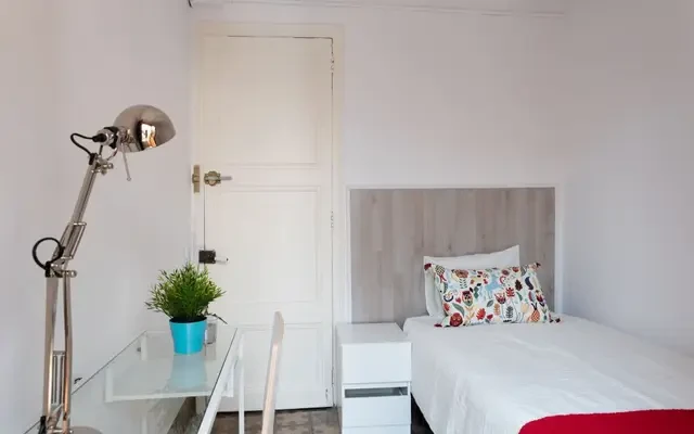 Moderno appartamento in Calle de les Heures 2