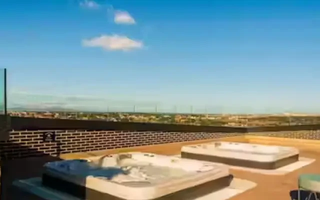 residence near Avenida del Talgo, 3 3