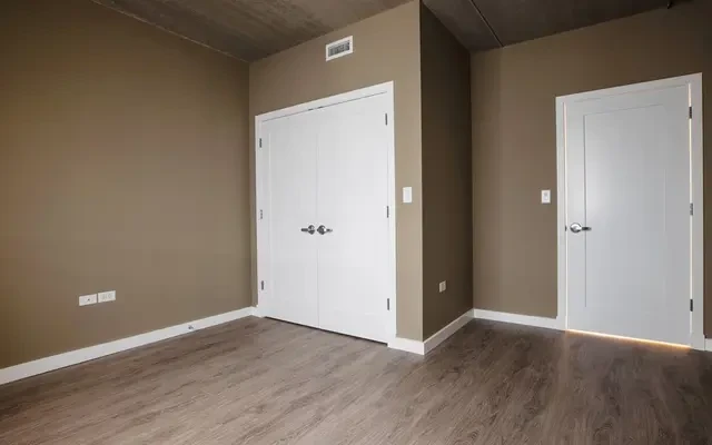 1323 W Morse Ave 2