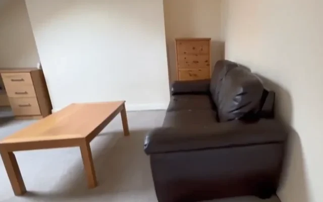 Flat5, 5 Queen Victoria Rd - Coventry student accommodation - 1B1B