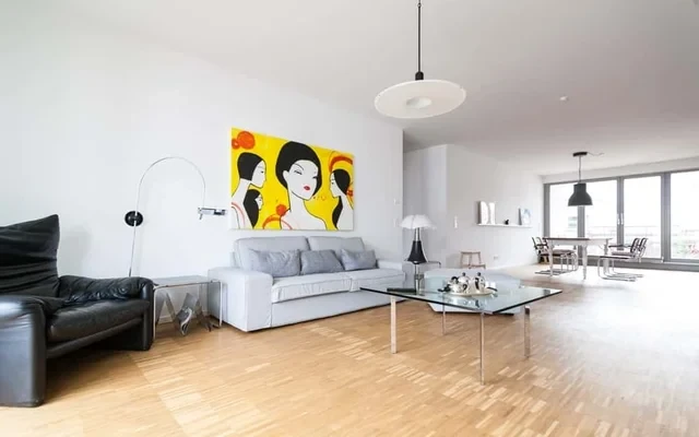 Wanda: Superschoene Luxuswohnung mit Balkon, zentral gelegen 0