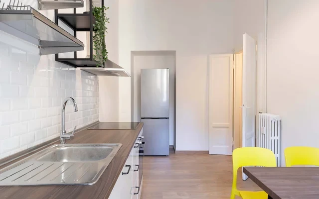 Corso Buenos Aires 45- 3 Bedrooms apartment 1