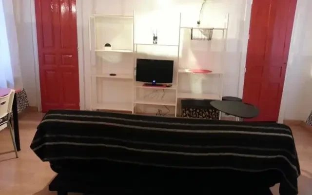 studio in Malasaña and the University area (Central Madrid) 3