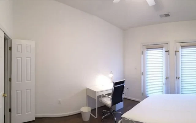 Baltimore townhouse 0