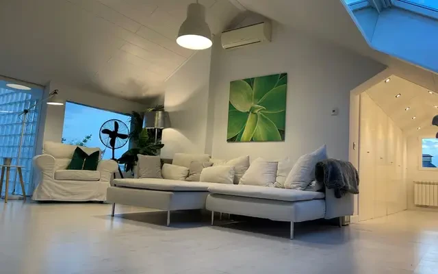house near Calle Paradisia 3