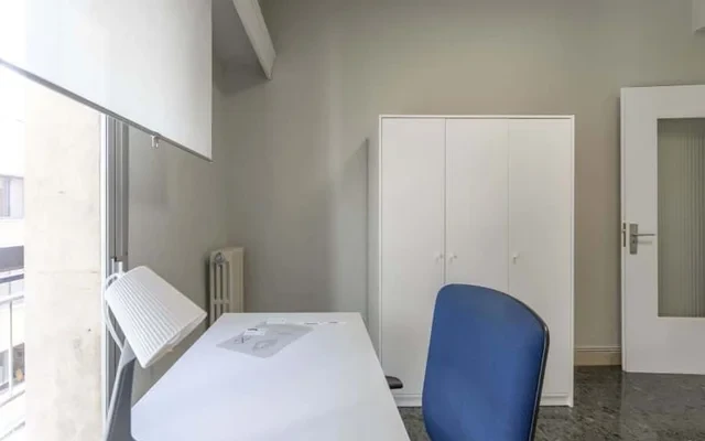 Piso de 6 habitaciones 3