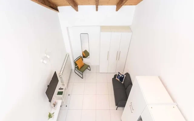 Appartamento in  Via Giambellino 2