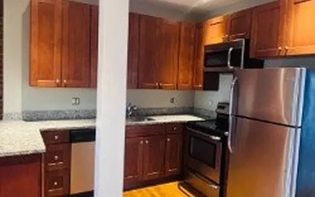 7 Pembroke St., #6, Chelsea - Suffolk County student accommodation - 1 Bed / 1 Bath