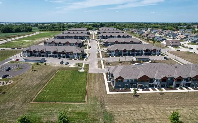 Tivoli Green Apartments & Townhomes 3