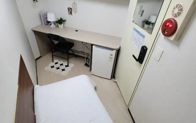 CUBE [1min to Station] Private Room in Central Seoul - Seoul student accommodation - 406