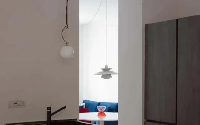 Bilocale moderno e luminoso in via Nino Oxilia, Milano 4
