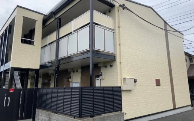 レオパレスＢＯＮＨＥＵＲ壱番館 0