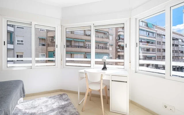 Avenida Aguilera 11, 1ºB 2