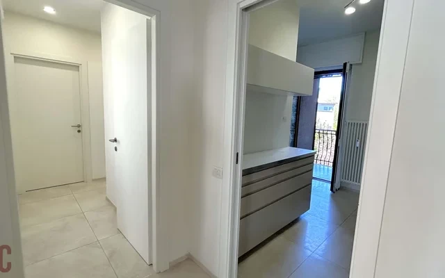 Appartamento in Via Ippolito Nievo - zona City Life, Tre Torri, Sempione (NIEVO40C-trilo) 4