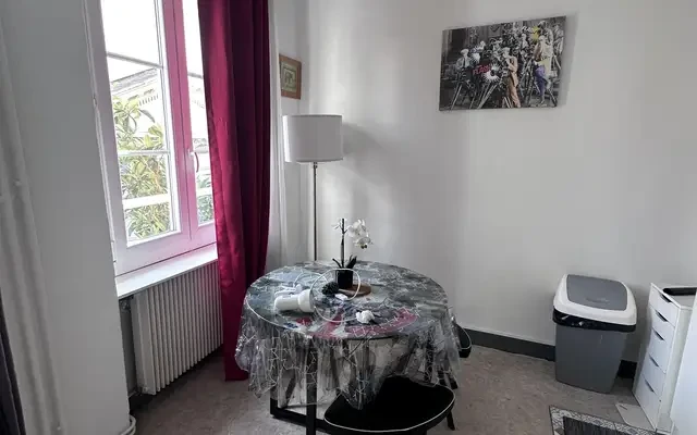 PARIS 5e·30m²·F1·Studio·With furniture 2