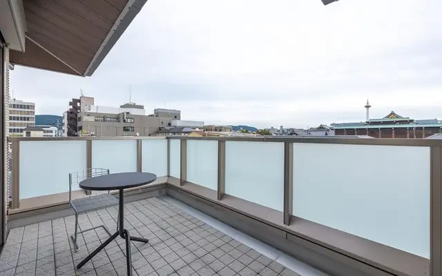 DASH LIVING GOJO 2