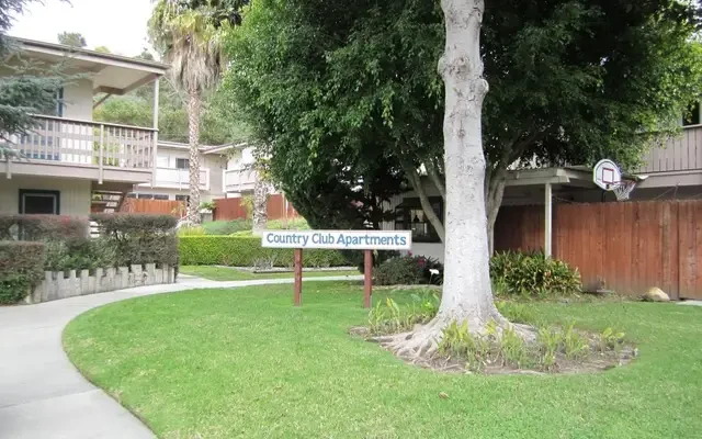 66 Ocean View Avenue - Santa Barbara student accommodation