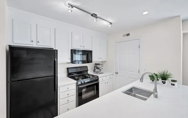 The Park At Arlington Ridge 4