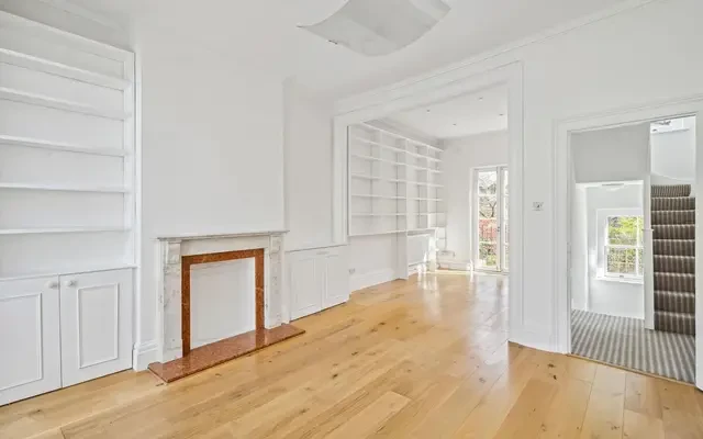 Queensdale Road, London, W11 4QE 0