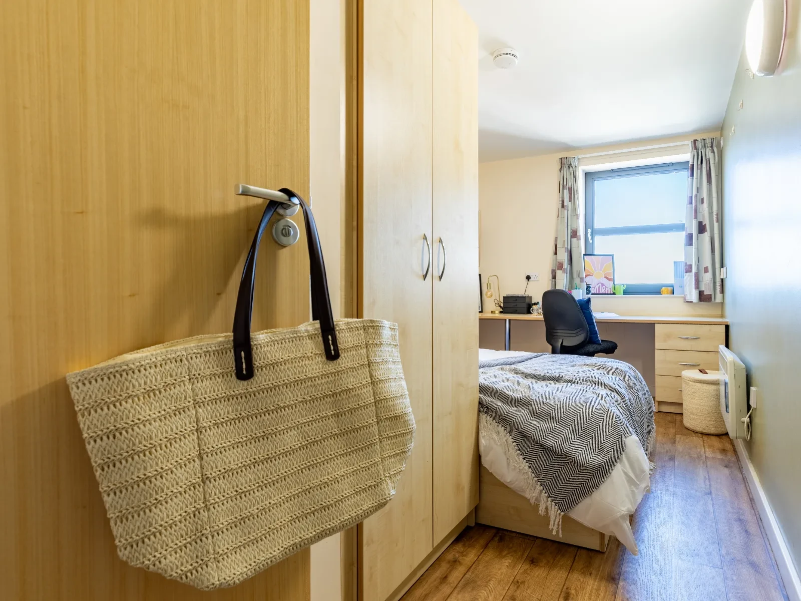 uhomes.com | Student Accommodation, Housing, Flats, Apartments for Rent