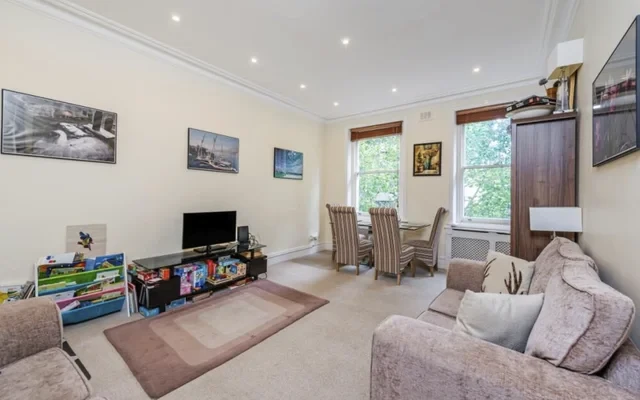 LH-Ashburn Gardens - London student accommodation - 2B1B