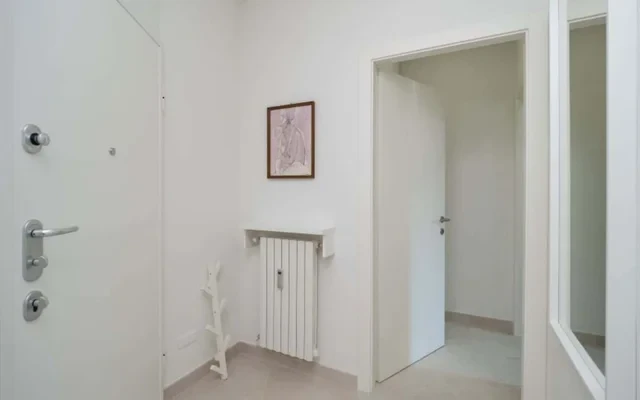 Appartamento in Via Ippolito Nievo - zona Fiera, Sempione, City Life, Tre Torri, Portello  
 (NIEVO40A-mono) 1