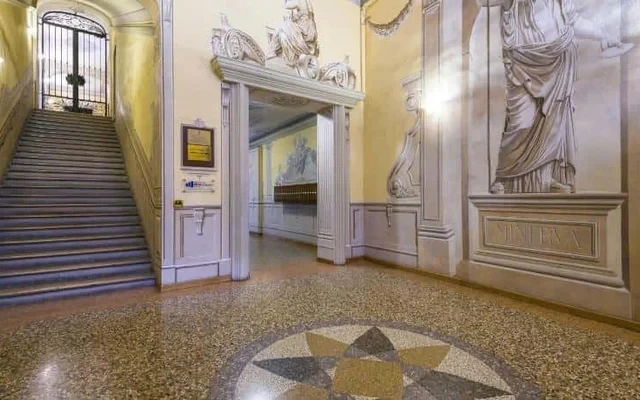 Apartment in Via Galliera, Bologna for 280 m² with 3 bedrooms 0