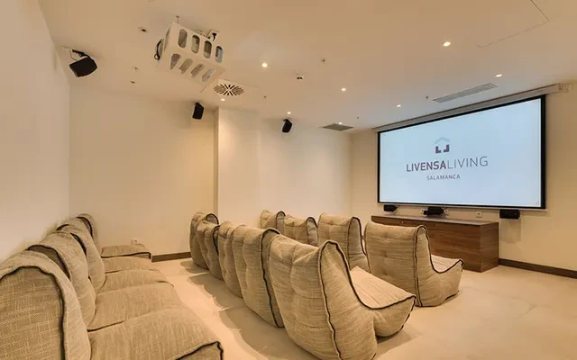 Livensa Living Salamanca 1
