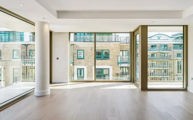 Warwick Lane, London, W14 8FN 4