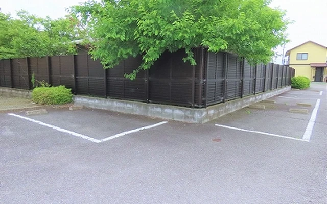 レオパレスフローリッシュ 4