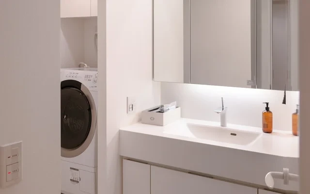 SUMII Nishi-Azabu Apt 3