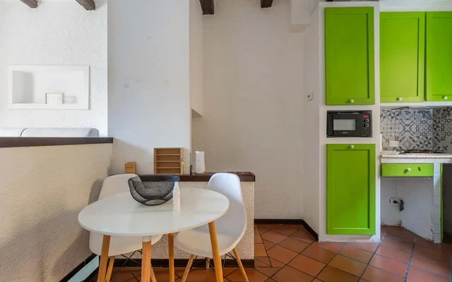 White & Green Duplex 2