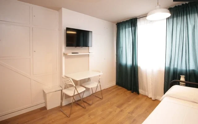 Carrer del Valles 2-2 0