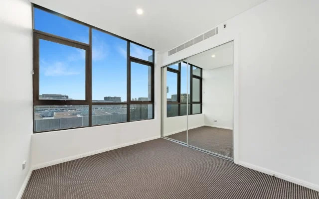 悉尼Waterloo经济奢华公寓单双人间 3