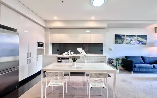 17 Joynton Ave-03722 3