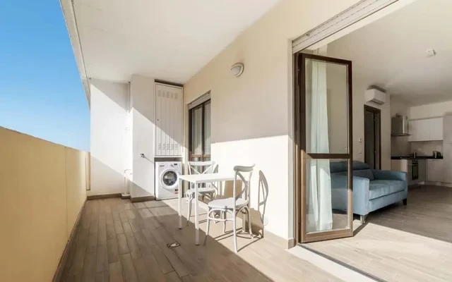Fonte Laurentina Yellow Apartment 2