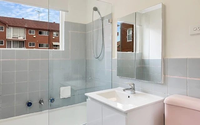 34 Barber Avenue 3